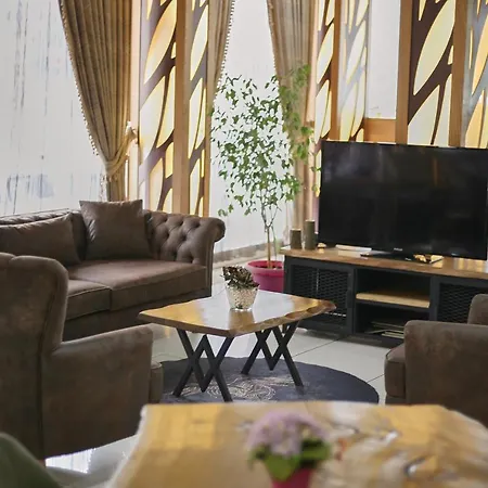 Hotel Zengin 2*