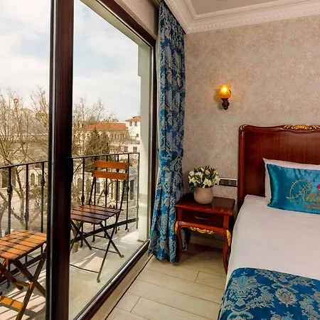 Rast Sultanahmet 4*