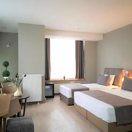 Hotel Grand Park Center 3*