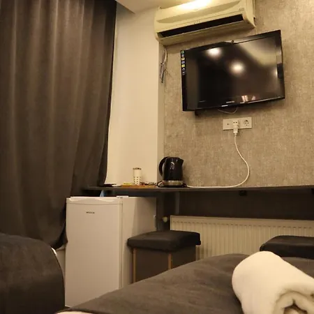 Hotel Guenesli *