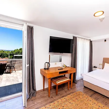 Hotel Neda Estambul