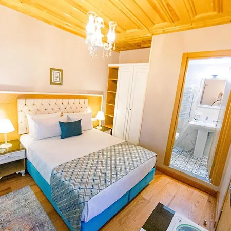 Acacia Mansion Hotel 3*