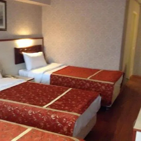 Hotel Tayhan 3*