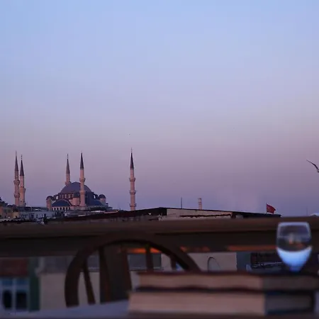 Bronte Hotel Istanbul