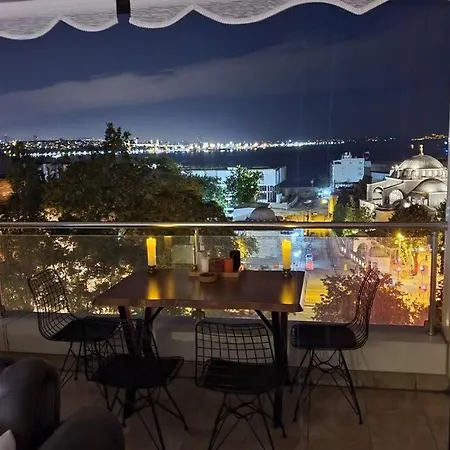 Bogaz Manzarali Dubleks Daire Istanbul