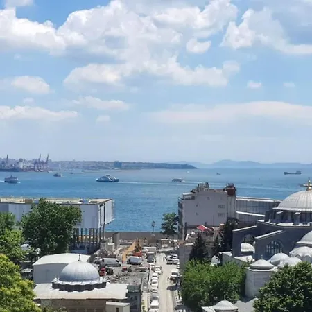 Bogaz Manzarali Dubleks Daire * Istanbul
