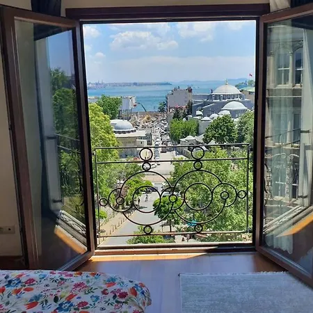 Bogaz Manzarali Dubleks Daire Apartment