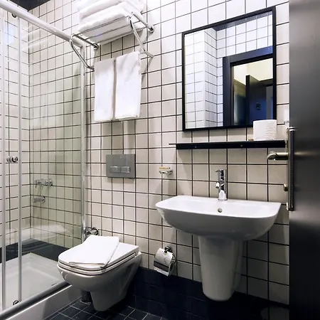 Big Urban Hotel 3*