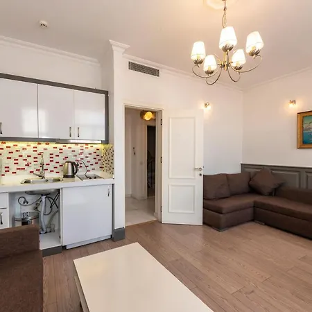 Pera Line Cihangir Hotel 3*
