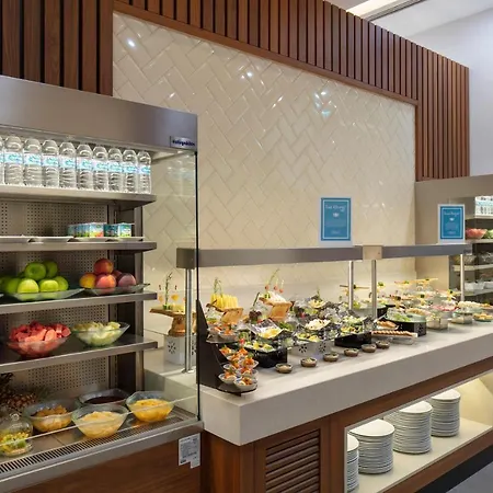 Doubletree By Hilton Atasehir & Conference Centre Estambul