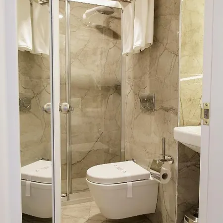 Vatan Asur 4* Istanbul
