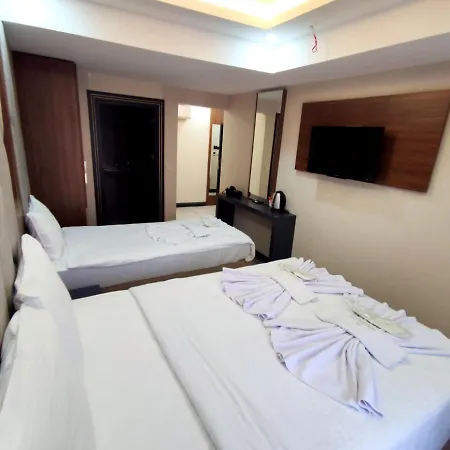 The Golden Pera's & Hotel