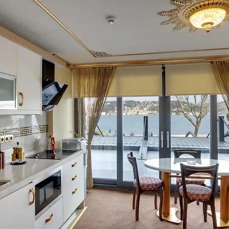 Aparthotel Emirganli *