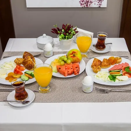 Ferman Hilal Taksim Otel 3*