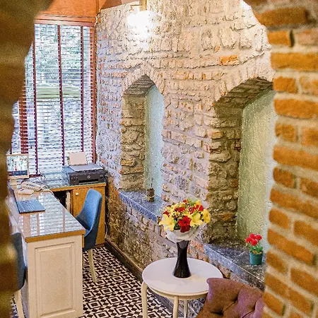 Acacia Mansion Hotel