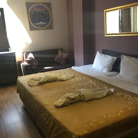 Hotel Esra Sultan Petrol