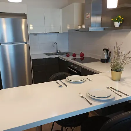 Mall Of Full 1+1 Apartment *