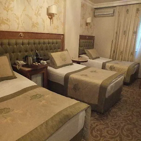 Hotel Grand Asiyan