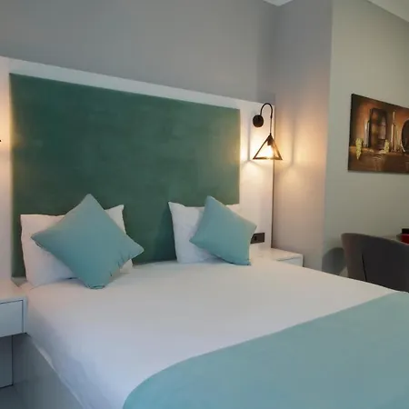 Apartament Bakirkoey Des *