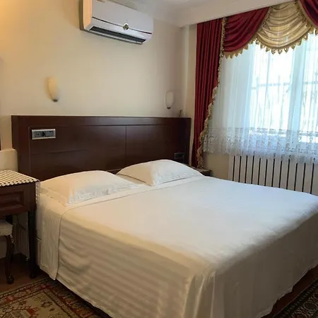 Ada Отель 3*