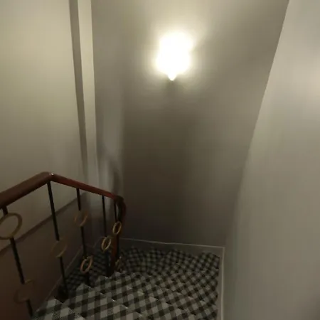 白珍珠公寓