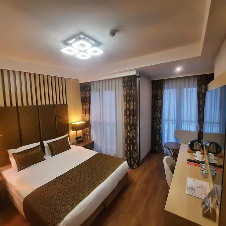 Pell Palace Hotel&spa Hotel