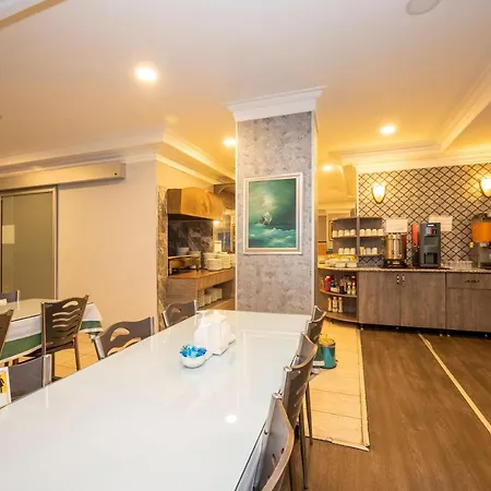 Hotel Yaztur