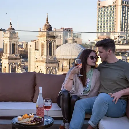 The Trinity Taksim - Special Category Отель