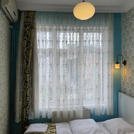 Tulip Гостевой дом 2*