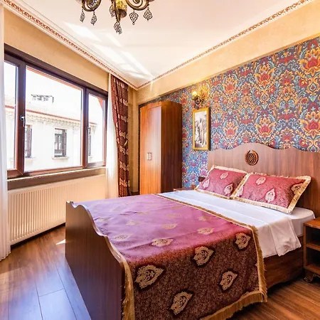 The First Ottoman Dream *
