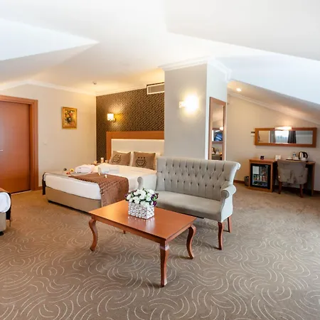 Hotel Grand Avcilar 3*