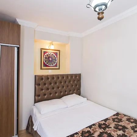 Hotel Sultans *