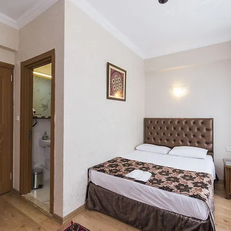 Hotel Sultans *