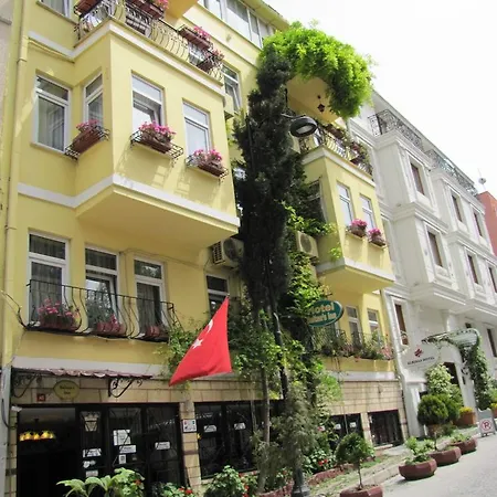 Sultans Hotel *
