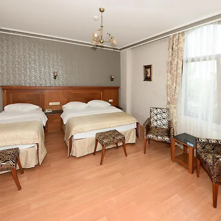 New House Hotel
