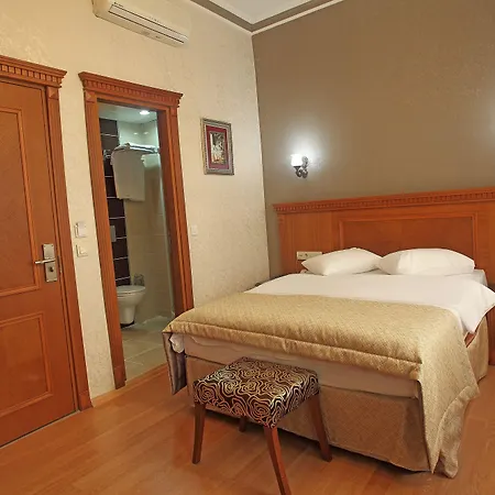 Hotel New House