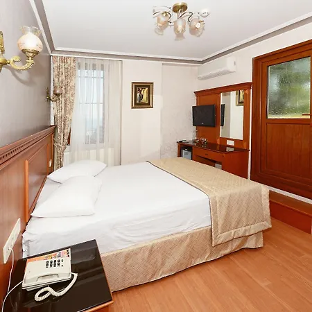 Hotel New House 4*