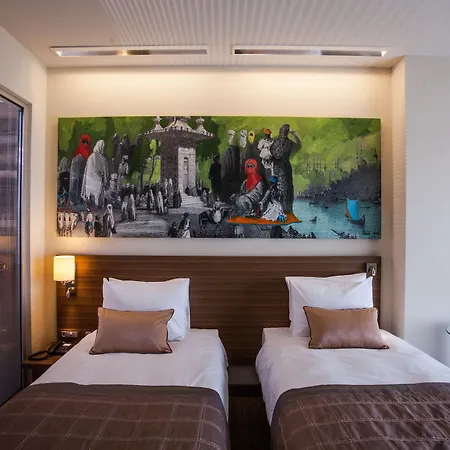 Gorrion Szálloda 5*