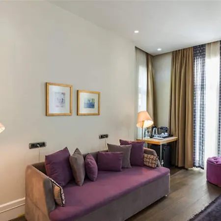 Misafir 8 4* Istanbul