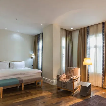 Misafir 8 4* Istanbul