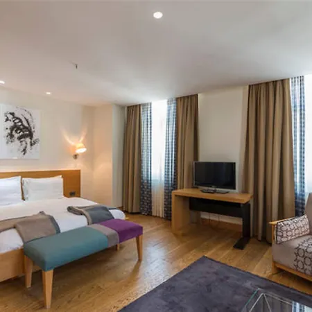 Misafir 8 Hotel 4*