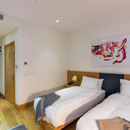 Misafir 8 Hotel 4*