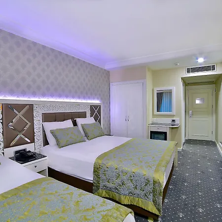 Monaco 4*