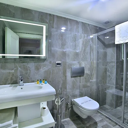 Monaco 4*