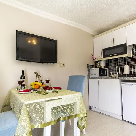 Hotel de apartamente Lemon 3*