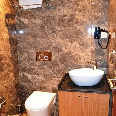 Hotel Comfort 3*