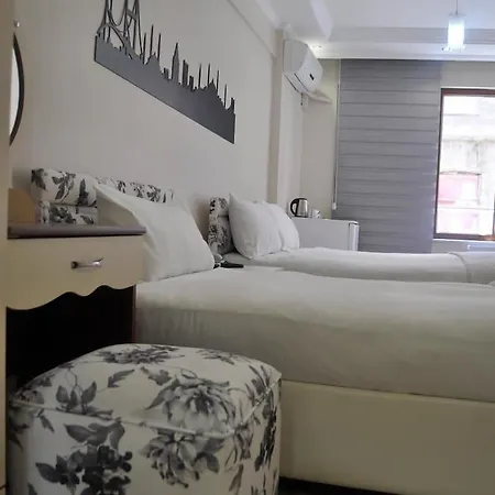 Hotel Net House