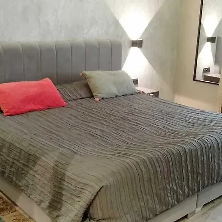 Hotel Orya 2*