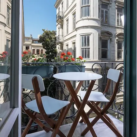 Hotel Pera Neuf
