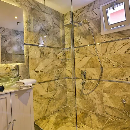 Отель Bellezza Ortakoy 3*